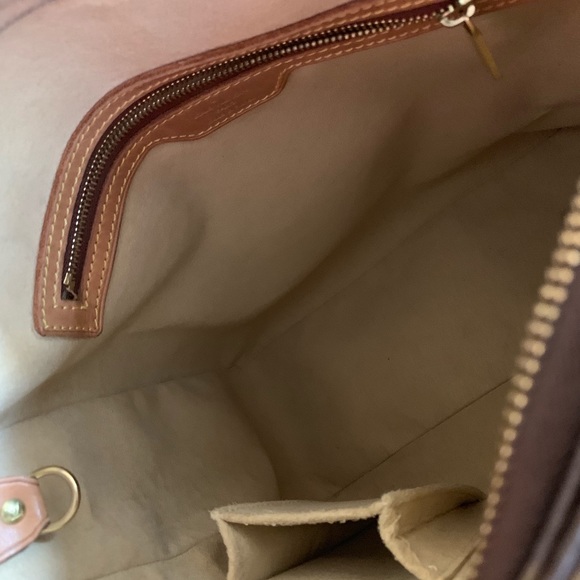 Louis Vuitton Looping GM EUC SOLD - Picture 2 of 8